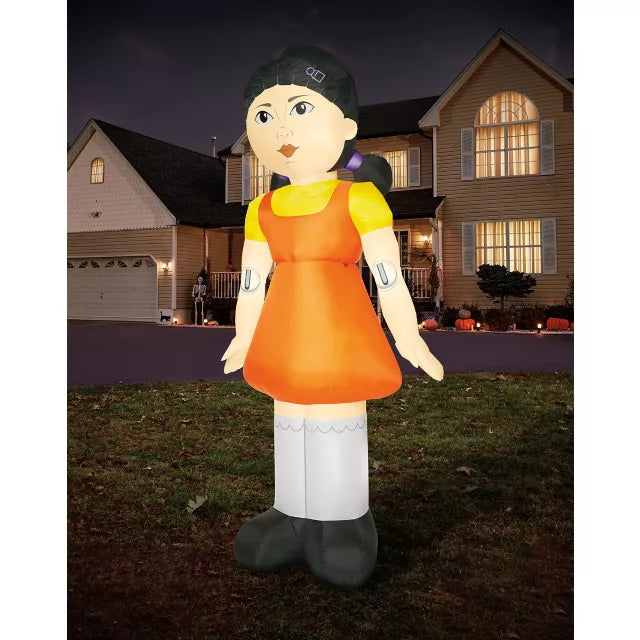 12 Ft Light-Up Young Hee Inflatable - Squid Game