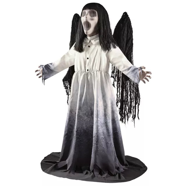 4 Ft 7 In Dark Princess Animatronic